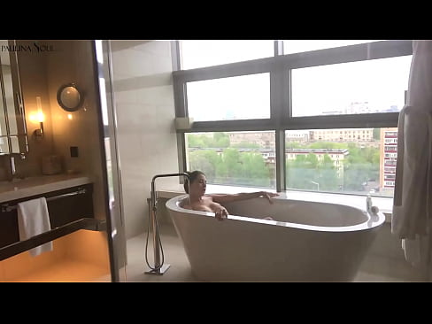 ❤️ Awqn babe Passionately jerking si pa rẹ obo ni baluwe si wa ️❤